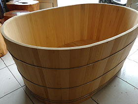 檜木沐浴桶