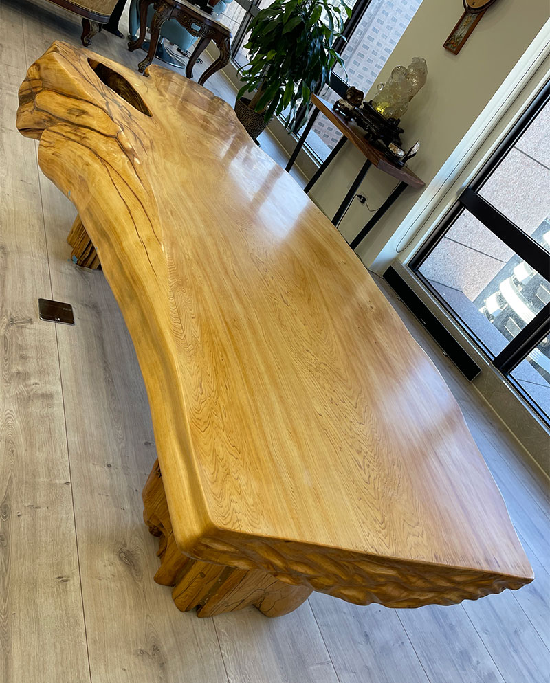 黃檜一體成型原木桌
