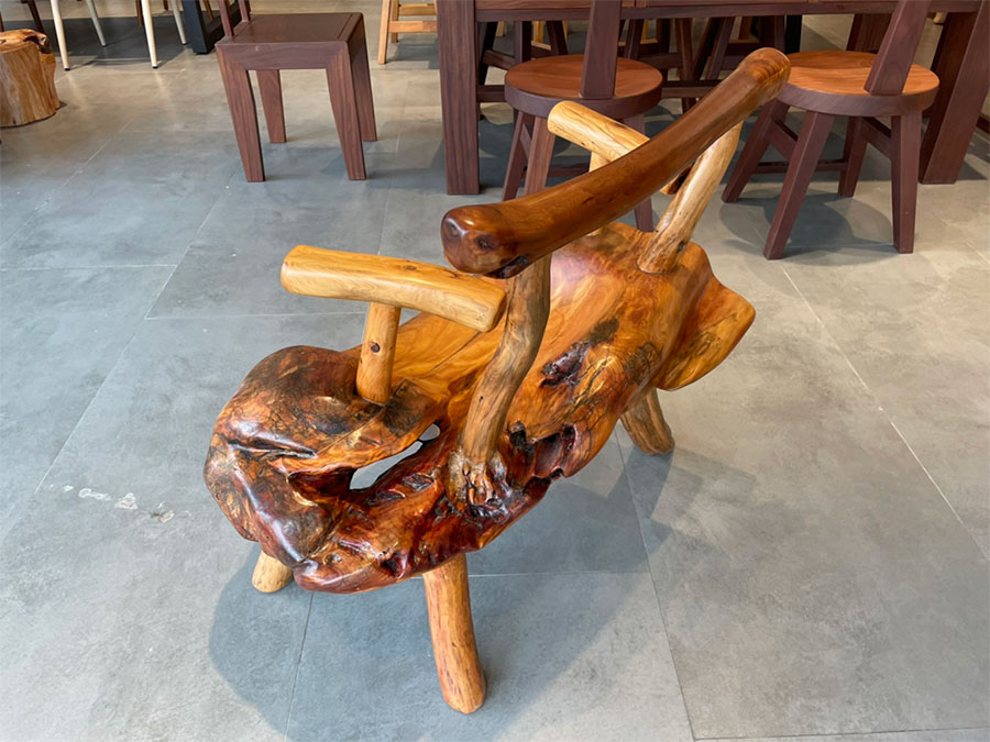 黃檜原木造型椅